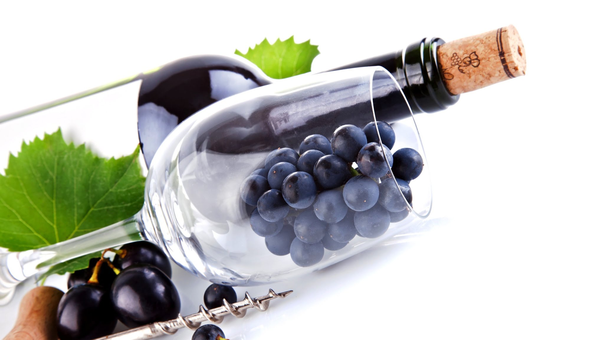 leaves_wine_grapes_wine_glass_bottle_cork_corkscrew_80902_2048x1152
